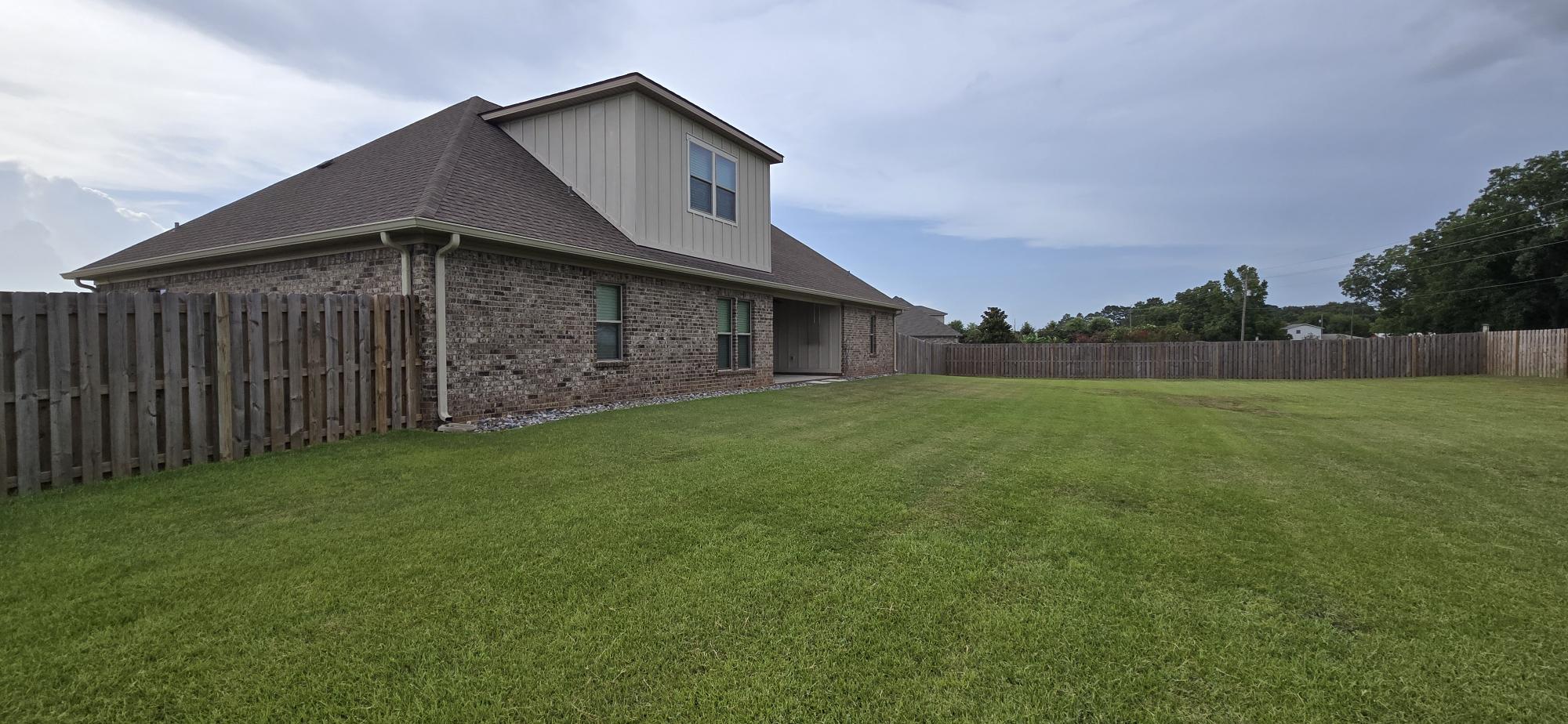 Building Photo - 10937 Warrenton Rd