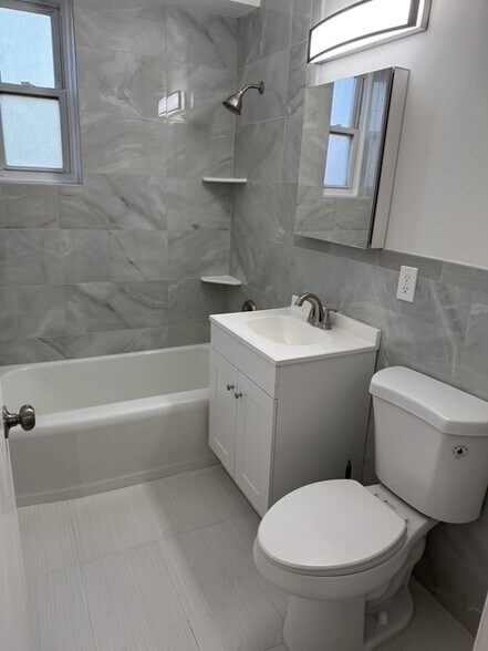 Newly Renovated - 604 Chestnut St