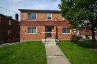 Building Photo - 202 Clark Rd