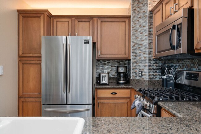 Building Photo - 7673 Heritage Crossing Way