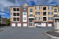 Building Photo - 843 Liberty Ct