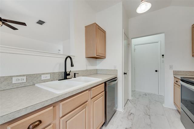 Building Photo - 4816 Topaz Ln