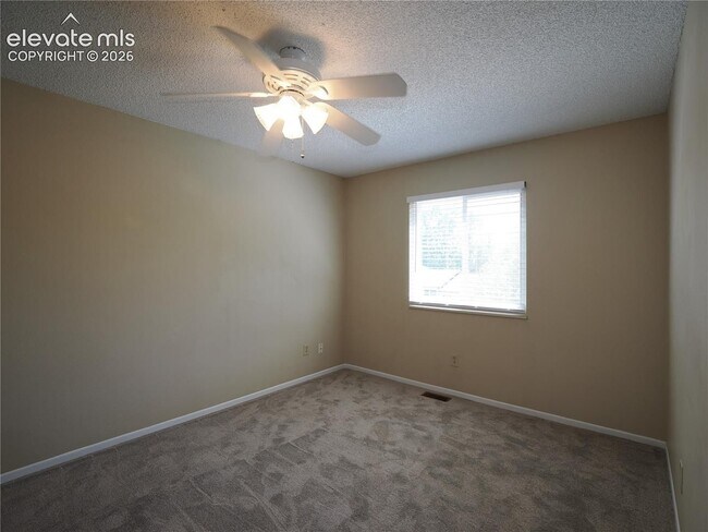 Building Photo - 7525 Deer Trail