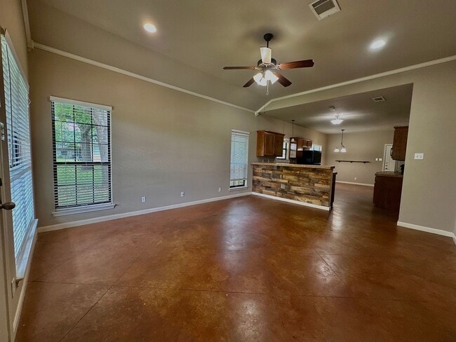 Building Photo - Charming 4/3 House Near Baylor!