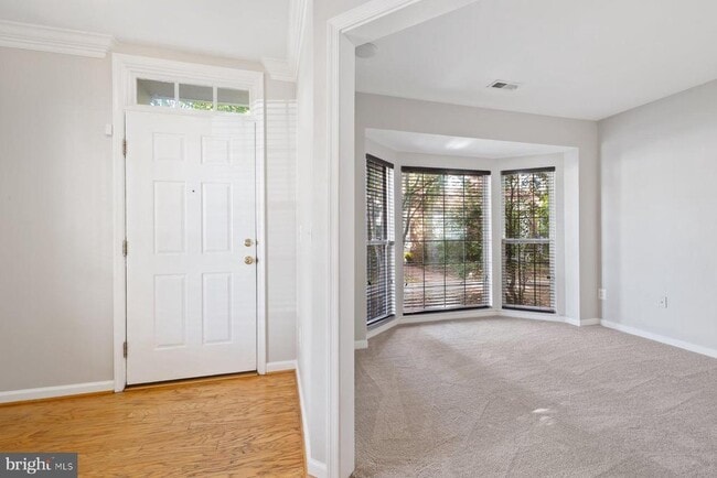 Building Photo - 726 Catts Tavern Dr