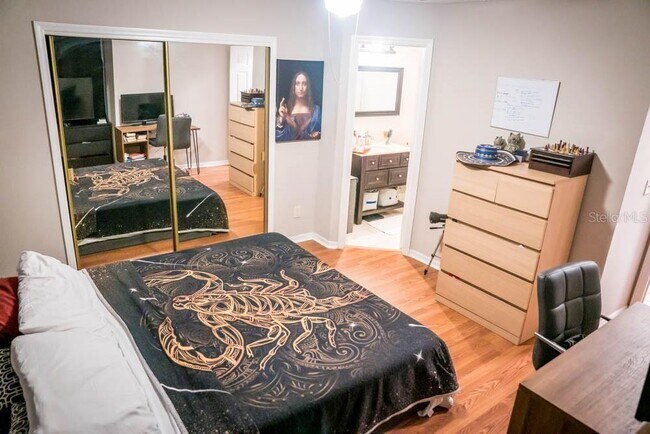 Building Photo - 605 Youngstown Pkwy