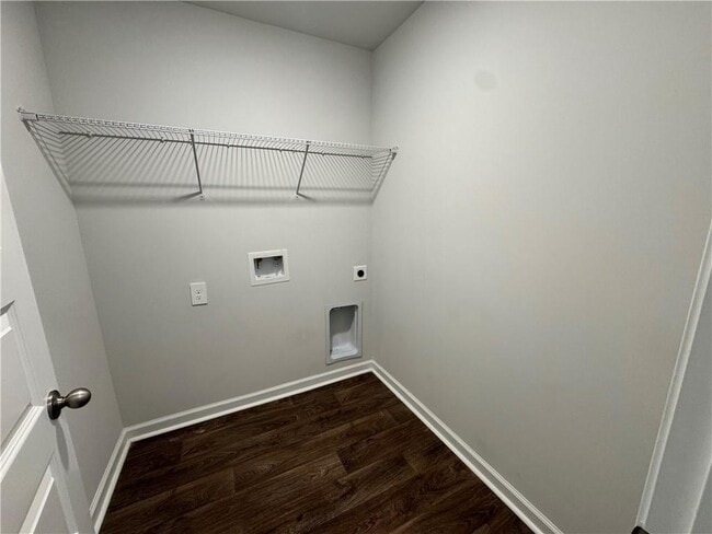 Building Photo - 38 Autumn's Wood Dr