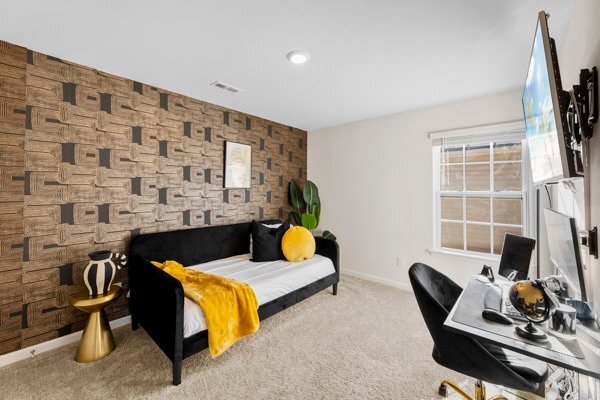 Building Photo - 7585 Stonehouse Dr