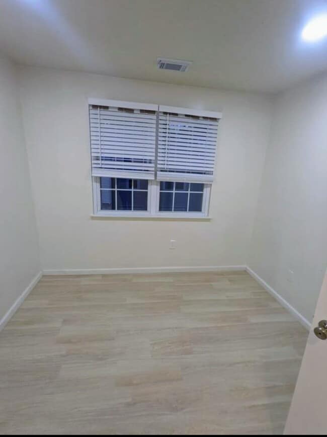 Building Photo - 2388 Branleigh Park Ct