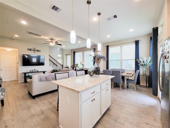 Building Photo - 5550 Purple Meadow Ln