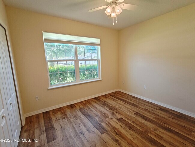 Building Photo - 223 Osprey Marsh Ln