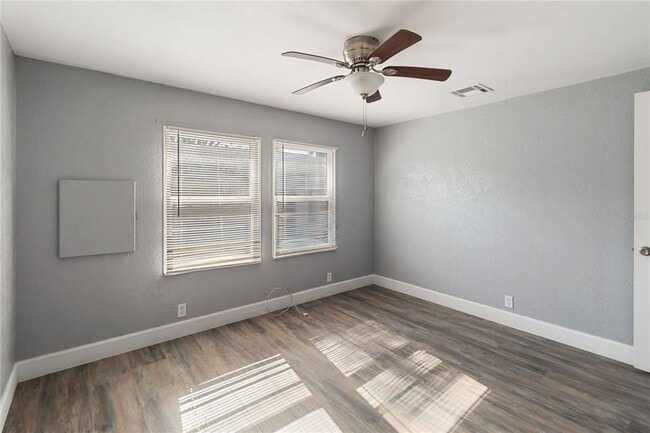 Building Photo - 312 Eron Way