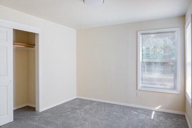 Building Photo - 13107 SE Division St