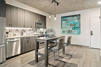 Building Photo - 190 N Ada St