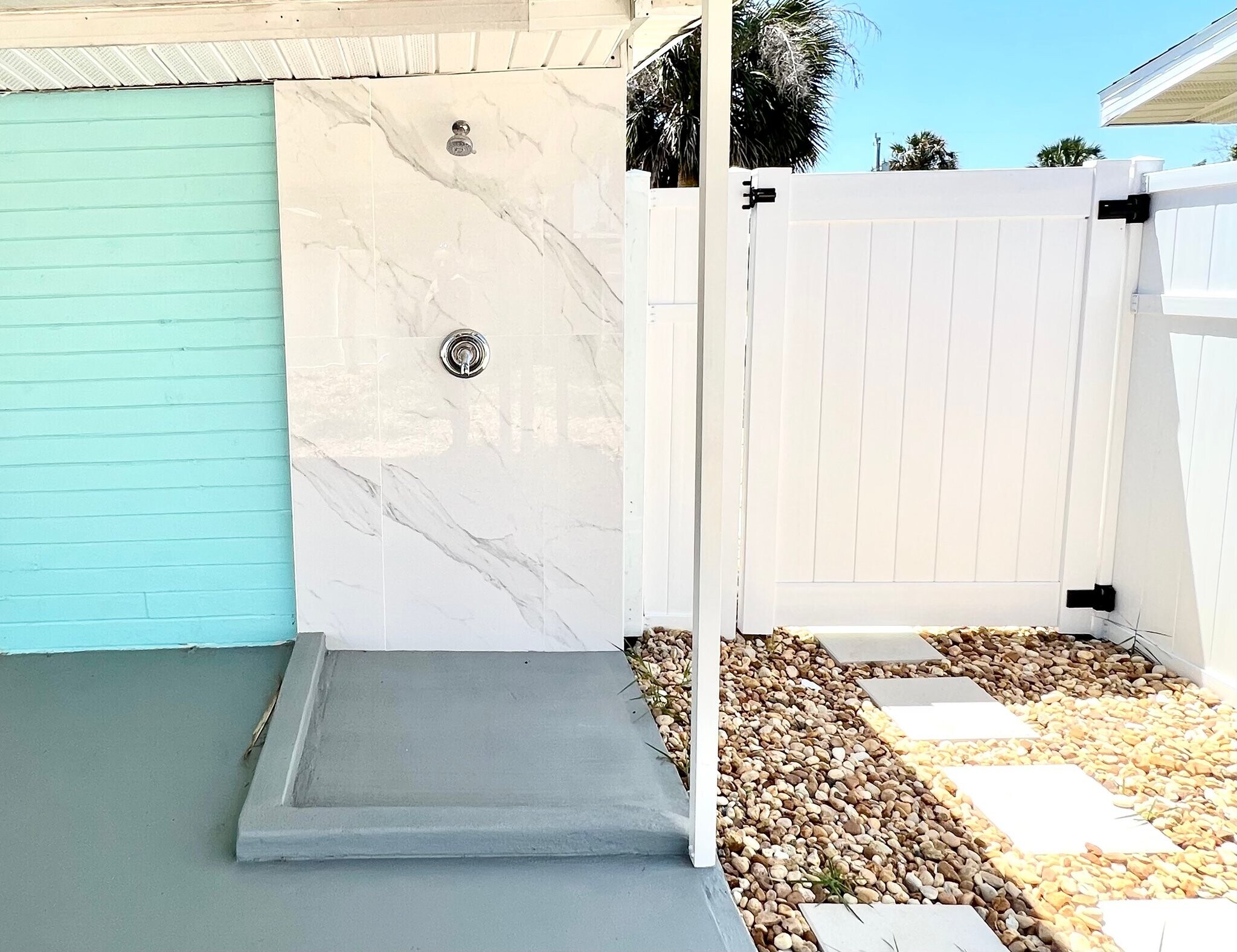 Building Photo - 33 Azalea Dr