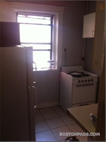 Building Photo - 52 Charlesgate E