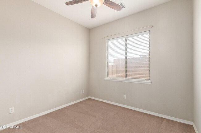 Building Photo - 13582 S 184th Ave