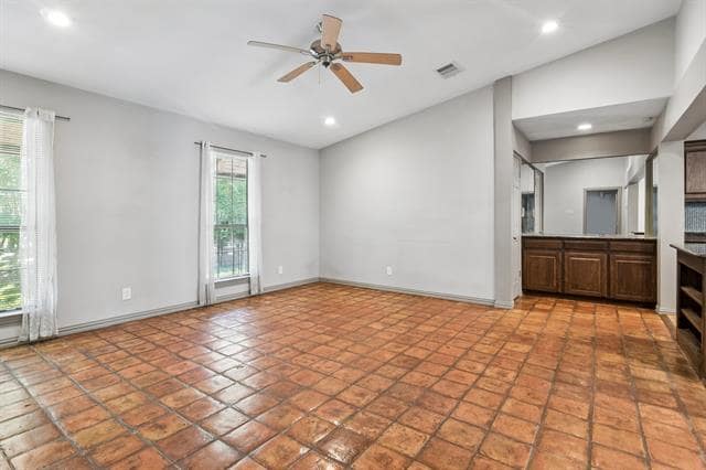 Building Photo - 13205-13205 Kit Ln