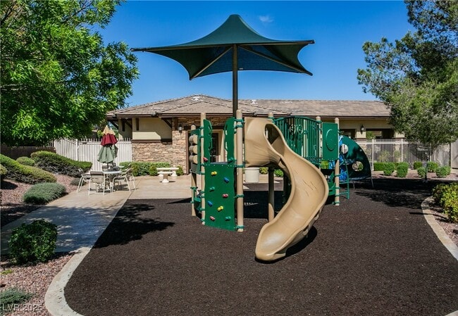 Building Photo - 7927 Bartlett Peak St