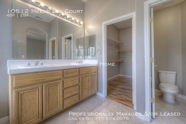 Building Photo - Breathtaking Double Diamond Home