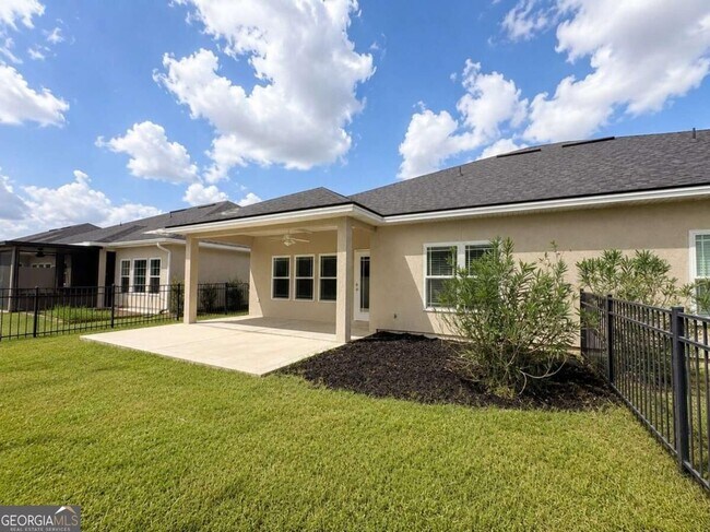 Building Photo - 152 The Villas Wy
