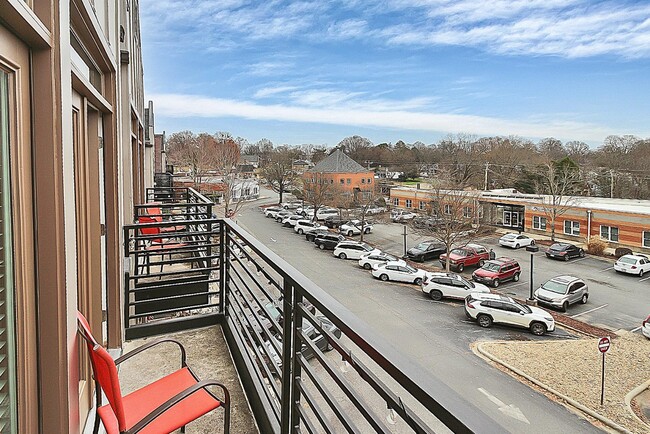 Building Photo - 752 Cotton Gin Alley