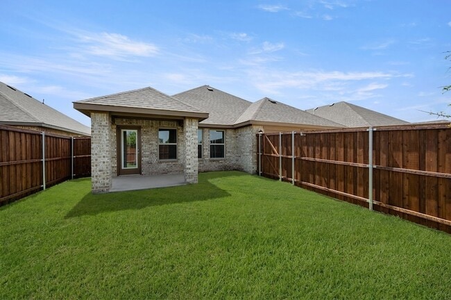 Building Photo - 2837 Hay Ln