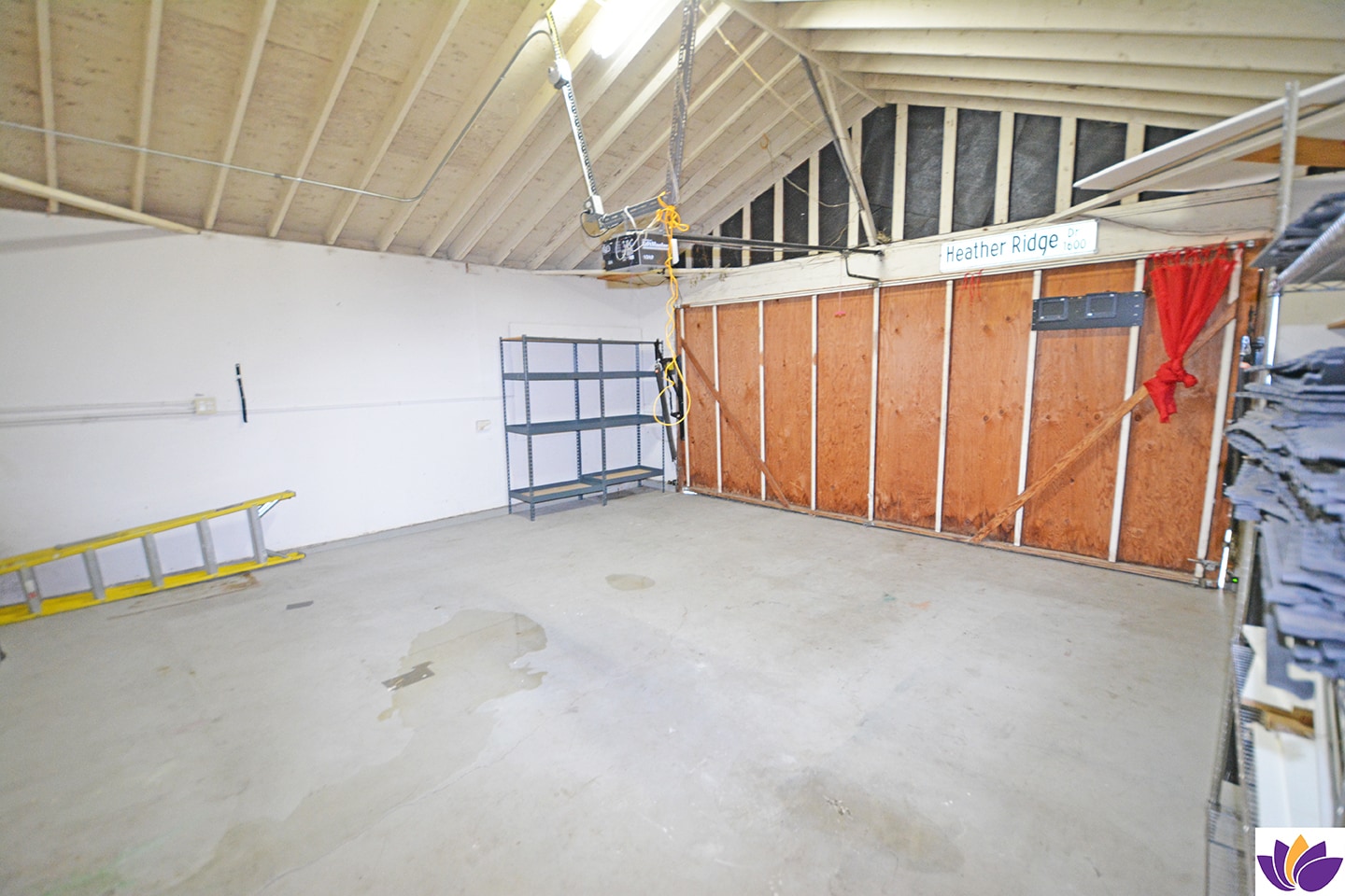 Building Photo - 3630 2nd Ave
