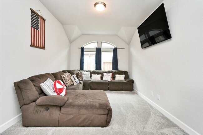 Building Photo - 5042 Albany Shores Ln