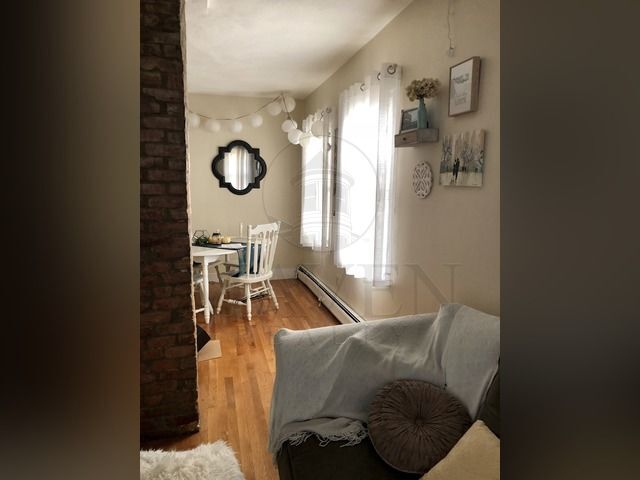 Building Photo - 66 Morton Ave