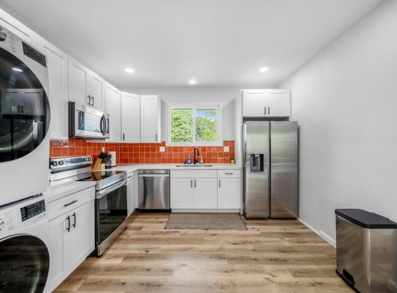 Building Photo - 1576 California Ave