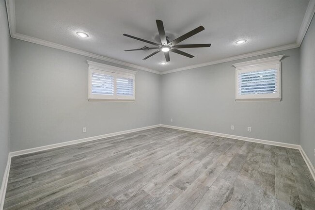 Building Photo - 1614 Droxford Dr