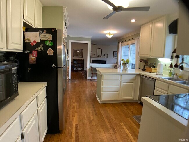 Building Photo - 3105 Mel Oak Trail