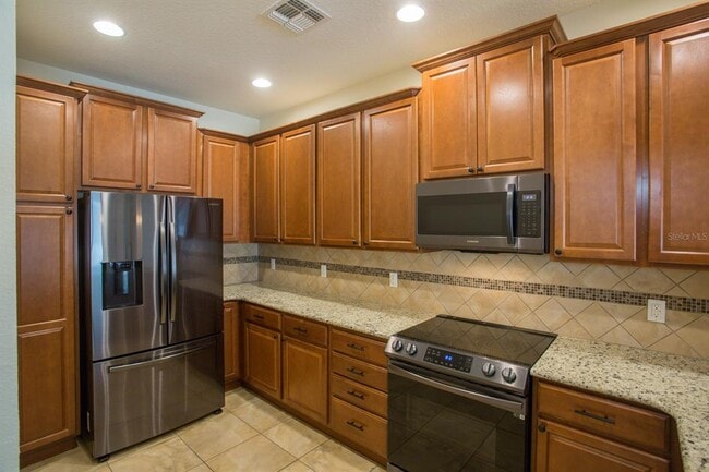 Building Photo - 12105 Breda Ln