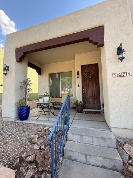 Building Photo - 5218 S Nightbloom Way