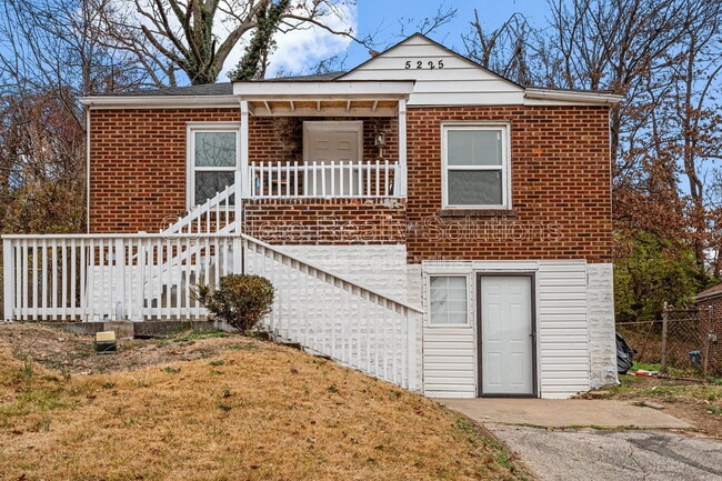 Building Photo - 5225 Fletcher St