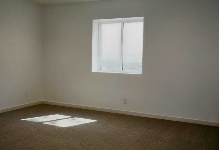 Building Photo - 8107 Kallum Dr