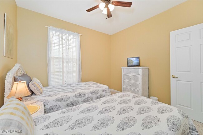Building Photo - 10115 Colonial Country Club Blvd