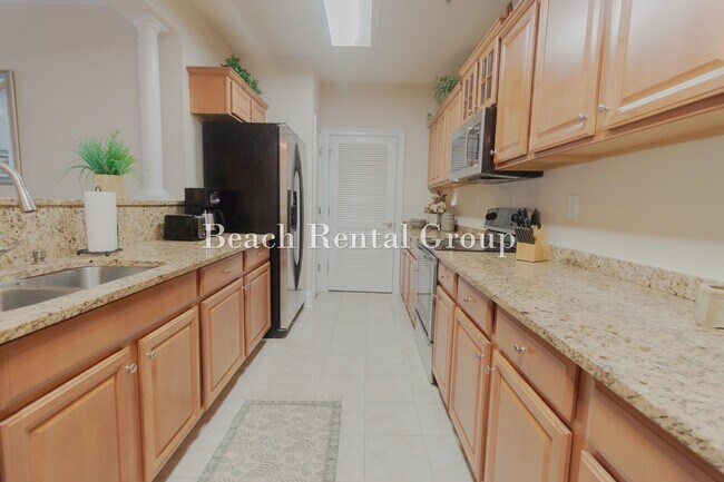Building Photo - 2180 Waterview Dr