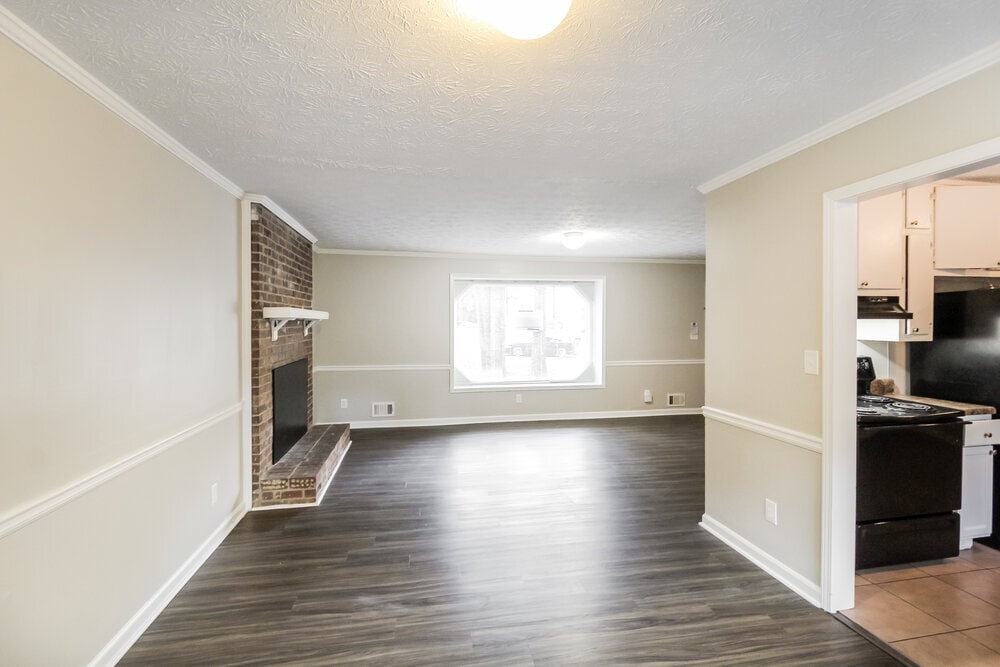 Building Photo - 2918 High Brook Way SE