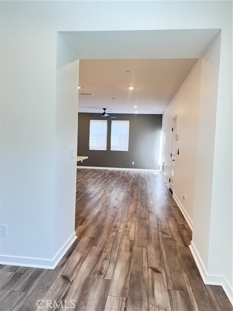 Building Photo - 4055 Pomelo Dr