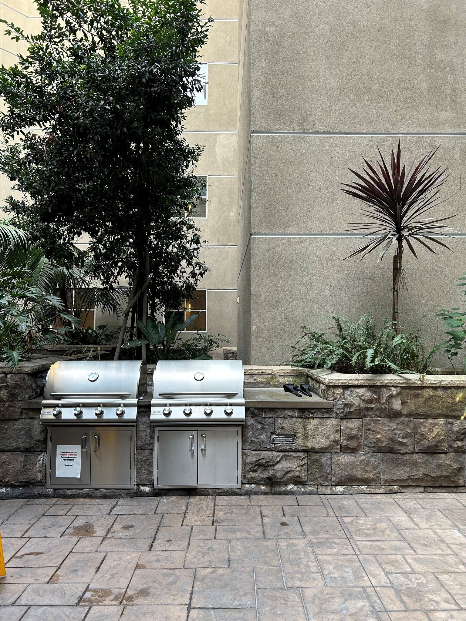 Community Grill - 1465 C St