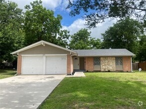 Building Photo - 229 Highridge Dr