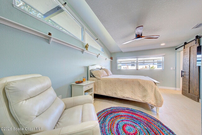 Building Photo - 30 Westview Ln