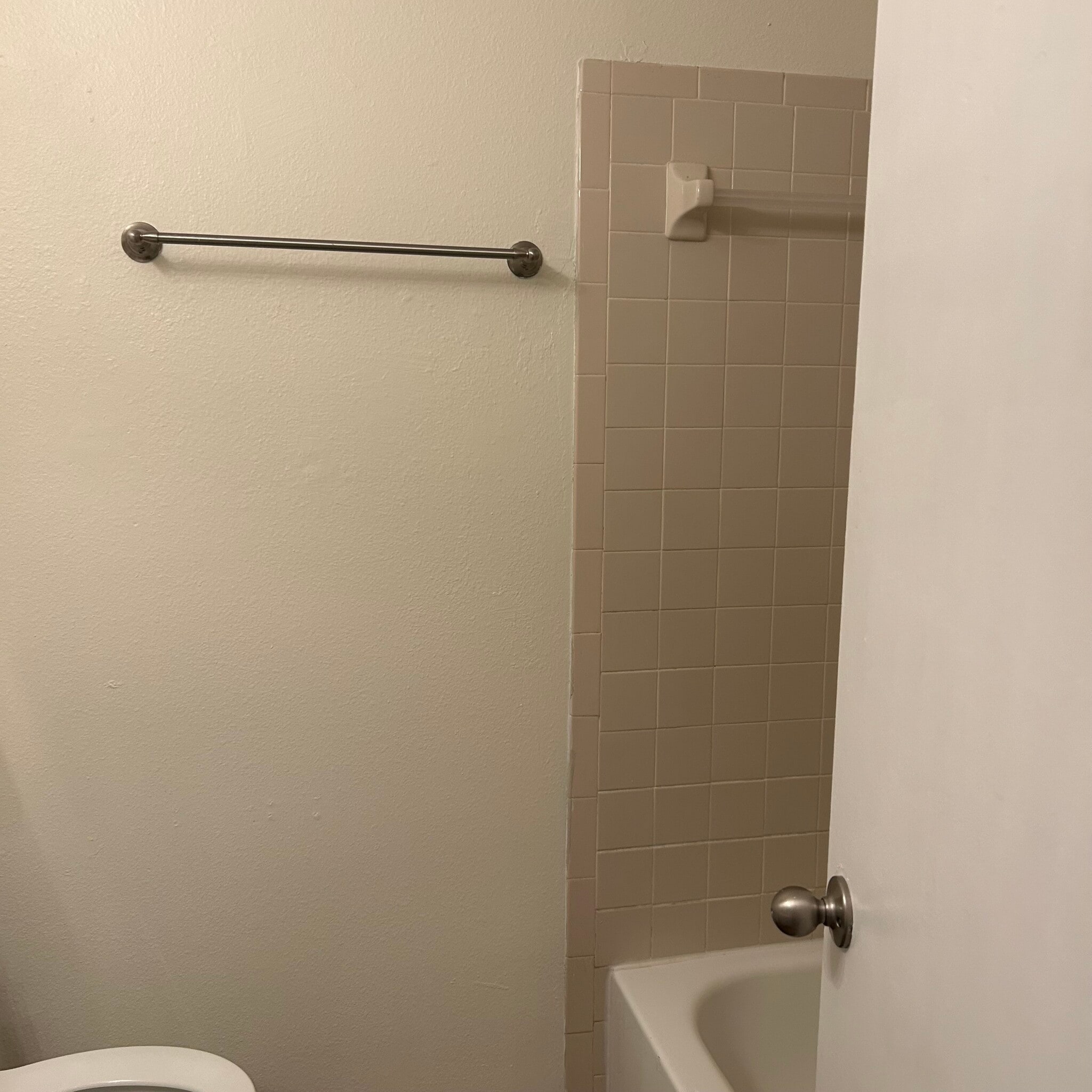 Building Photo - 12702 Raeburn Way