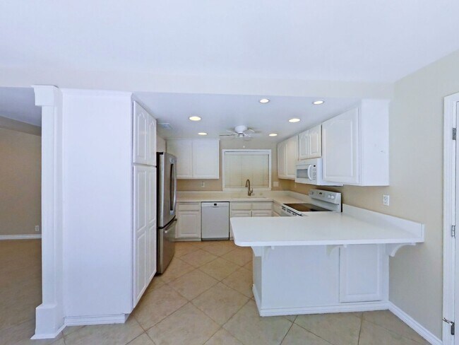 Building Photo - 4 Bedrooms | 2 Bathrooms | 1,574 Sq Ft | Single-Family Home