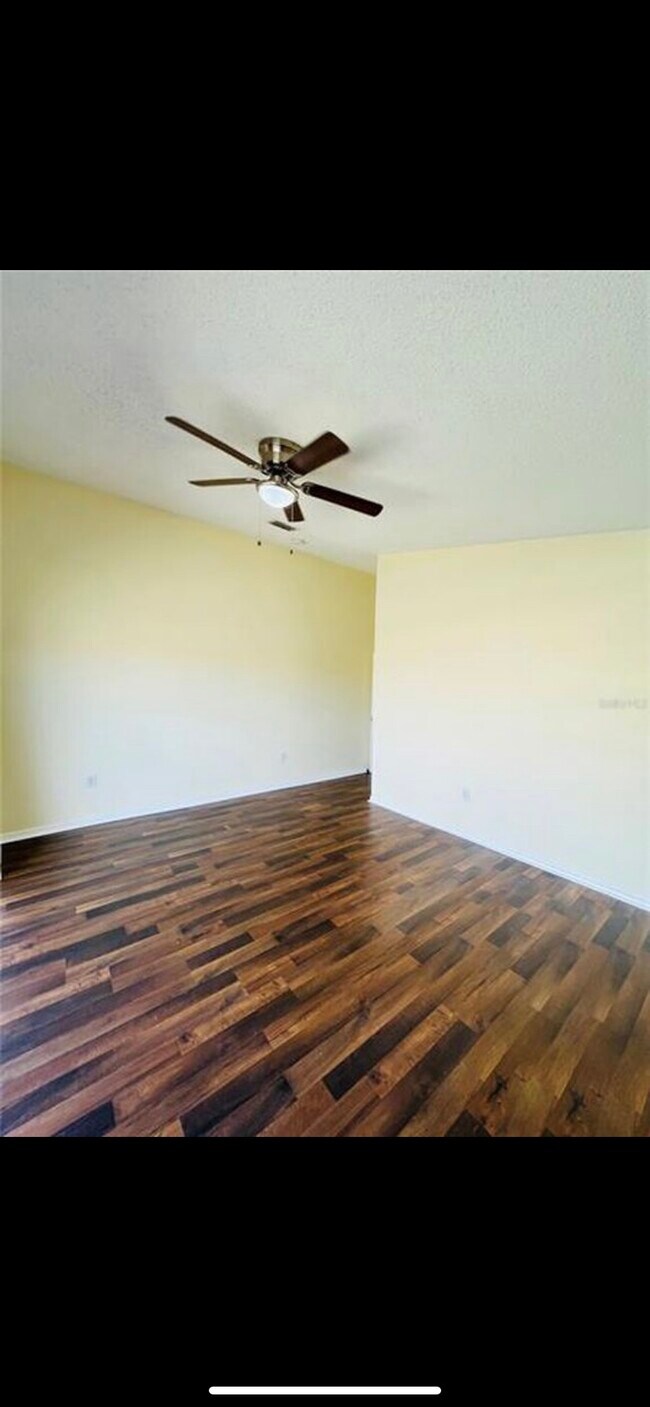 Building Photo - 1005 Universal Rest Pl