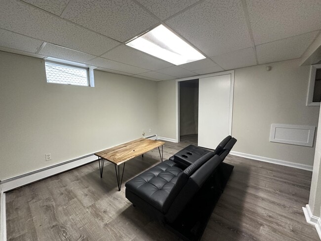 Building Photo - 126 Indiana Ave