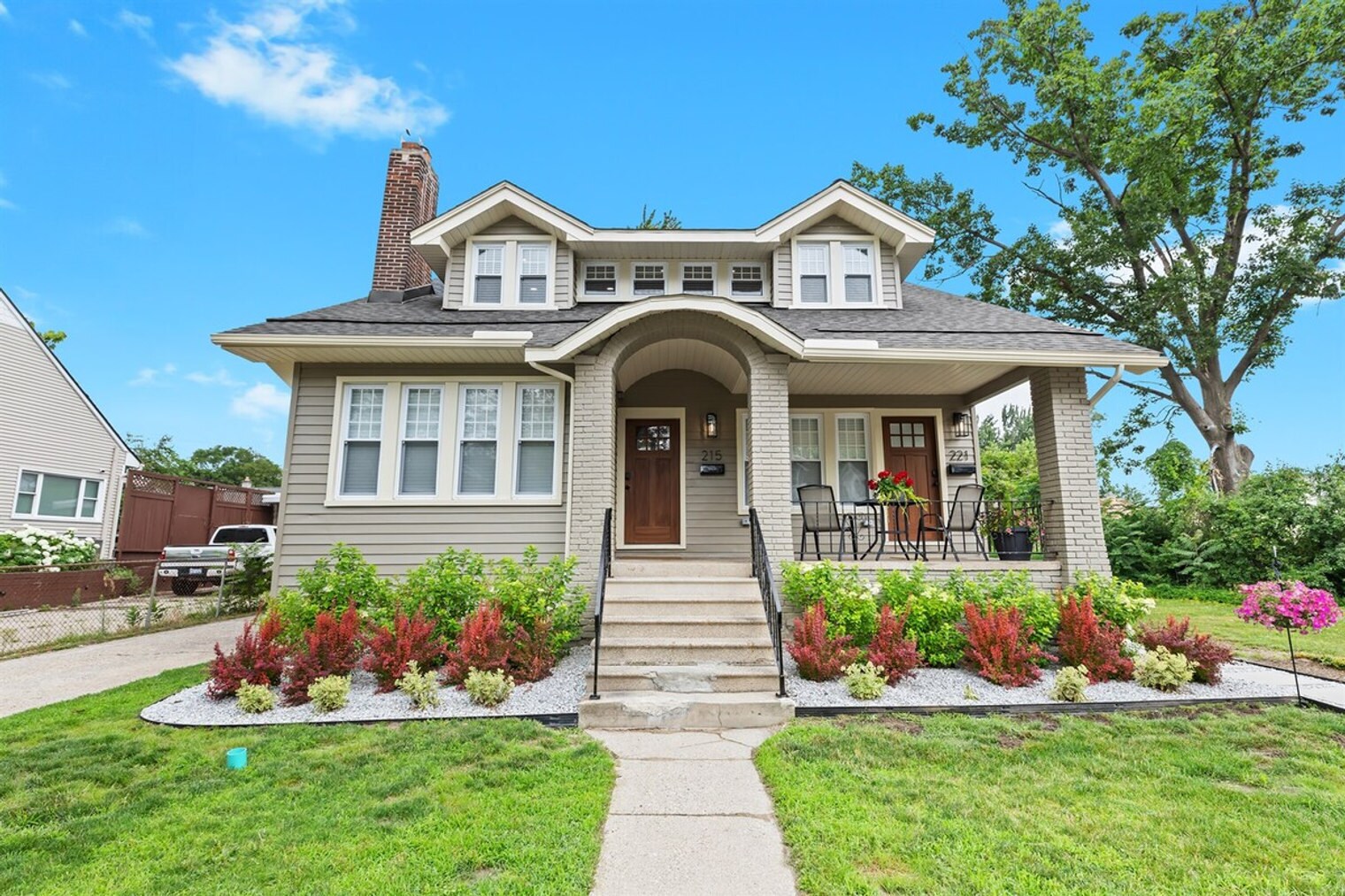Building Photo - 215 Ardmore Dr