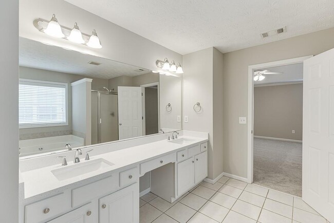 Building Photo - 4439 Woodgate Hill Trail